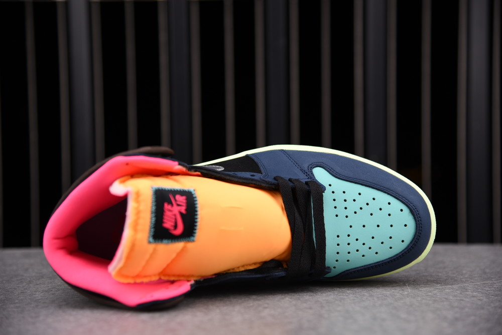 Air Jordan 1 Retro High Tokyo Bio Hack 555088 201